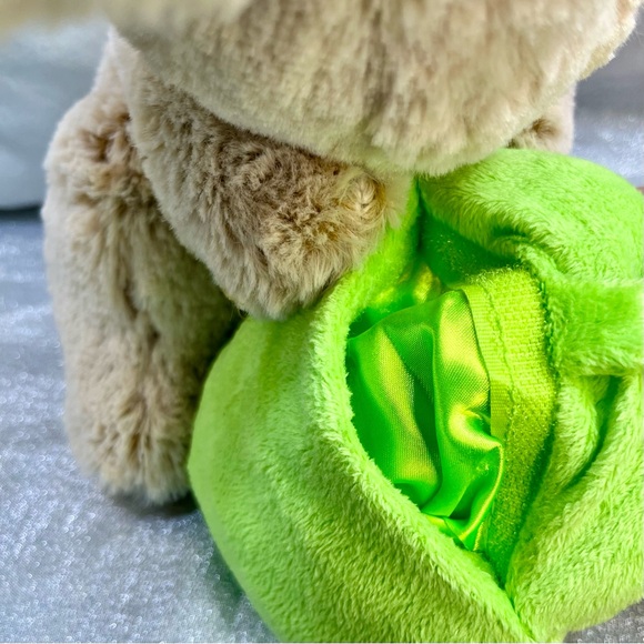 2017 GODIVA Easter Bunny Stuffed Animal with hidden egg pocket 13" - Picture 8 of 9